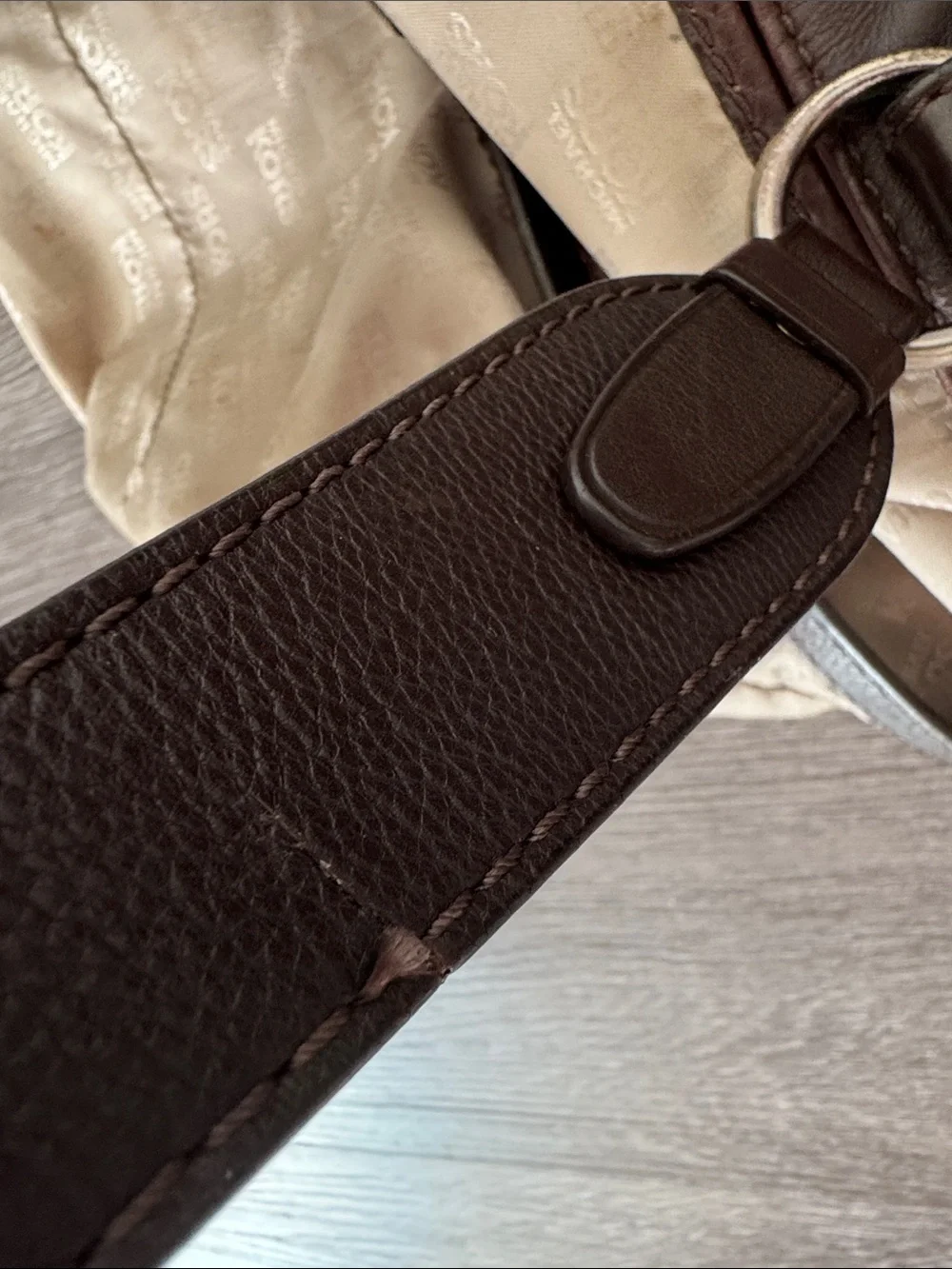 Nice Leather Michael Kors Dark Brown Shoulder Tote with Gold Accents